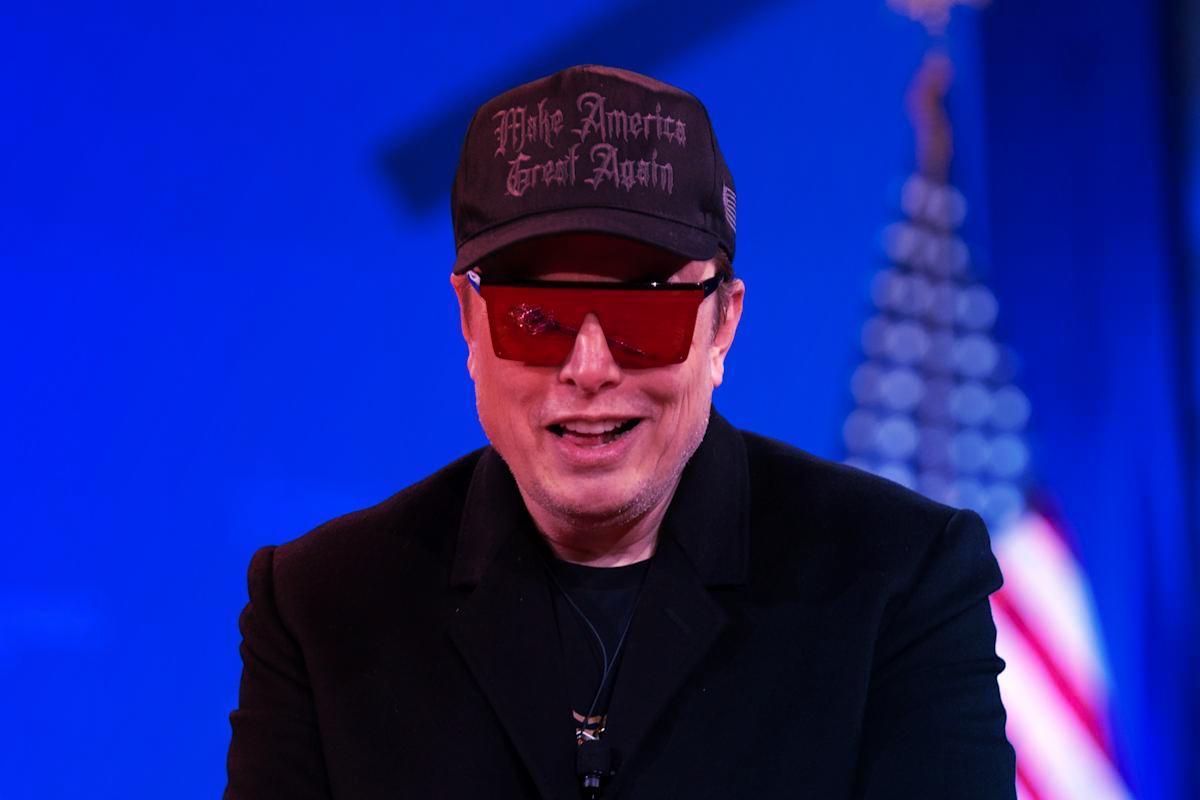 Az MI-háború: Musk nekiment az Apple-nek és az OpenAI-nak