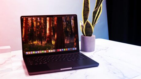 Az OLED-es MacBook Pro: érkezik, vagy csak délibáb?