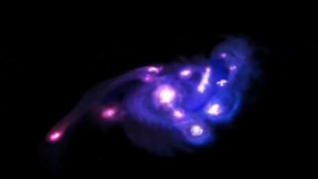 Az univerzum legfurcsább szőlőfürtje: ősi galaxis, tele csillagokkal