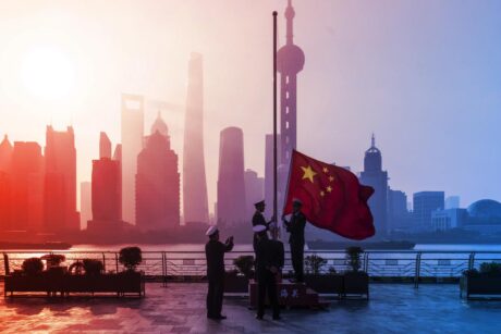 Az ázsiai tőzsdéken felemás hangulat: Kína gyengélkedik, Hongkong szárnyal