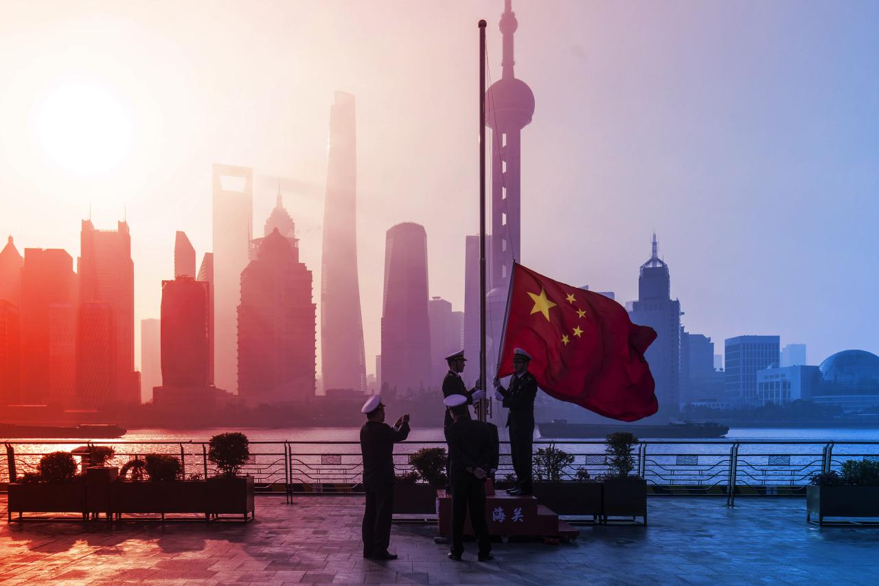 Az ázsiai tőzsdéken felemás hangulat: Kína gyengélkedik, Hongkong szárnyal