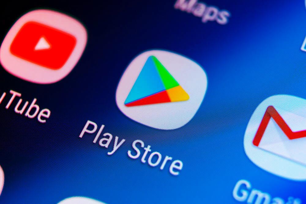 Az angol versenyhivatal nekiment az Apple-nek és a Google-nek
