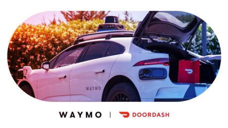 Az önvezető autók már DoorDash-futárként is dolgoznak Phoenixben