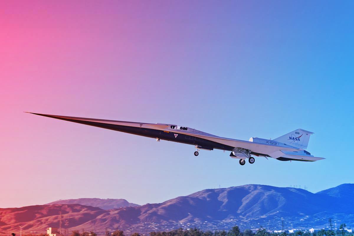 Az új NASA szuperszonikus repülőgépe végre felszállt Kaliforniában
