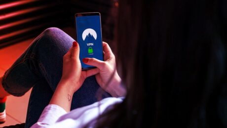 Az új NordVPN szűrővel letilthatod a felnőtt oldalakat mobilon
