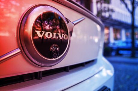Az újabb Volvo-rekord: sosem látott árfolyamugrás