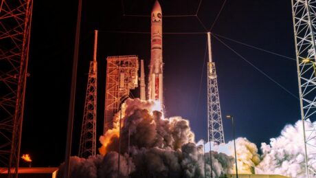 Egyre többet fizet a Pentagon a Vulcan rakéták indításáért