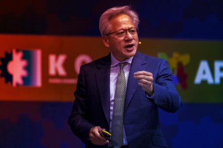 Most kezdődik az igazi MI-aranyláz, figyelmeztet az Nvidia vezére