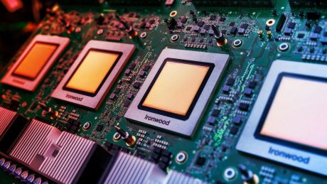 A Google az űrben csillapítaná az MI energiaéhségét