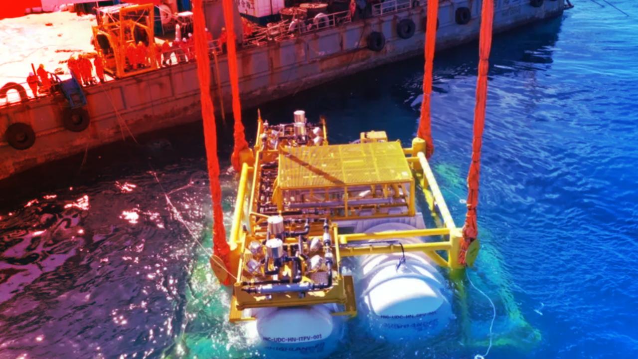 Az első kínai víz alatti adatközpont lenyomja a Microsoftot