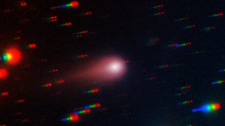 Az év leglátványosabb üstököse és a szuperhold is látható az égen