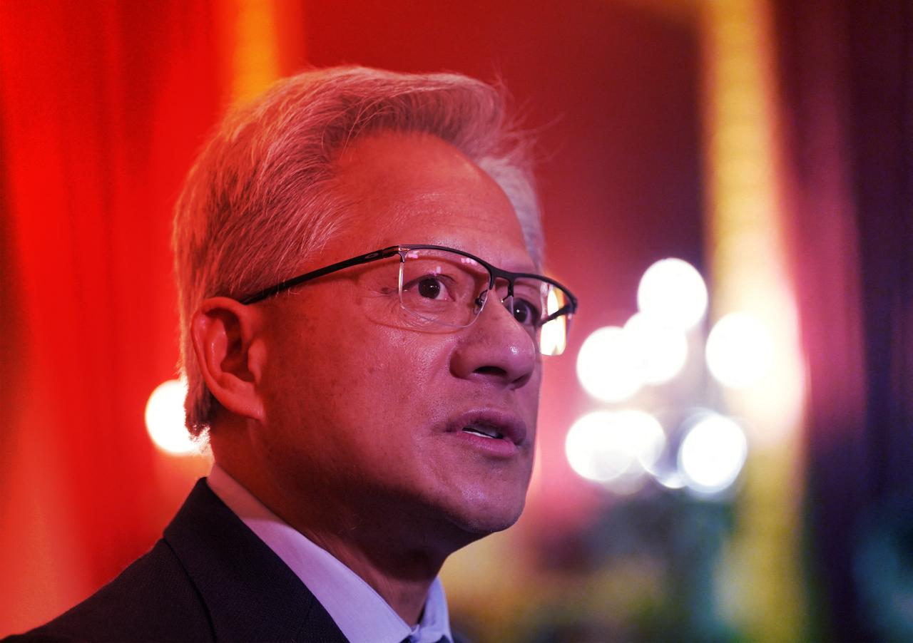 Az Nvidia vezére visszakozik: tényleg Kína nyeri az MI-versenyt?