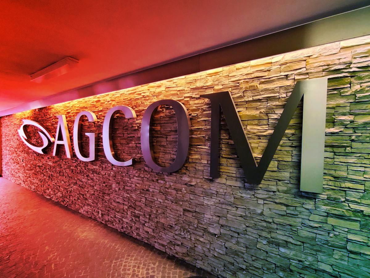 Az olaszok bekeményítenek: minden pornóoldalhoz életkor-ellenőrzés kell