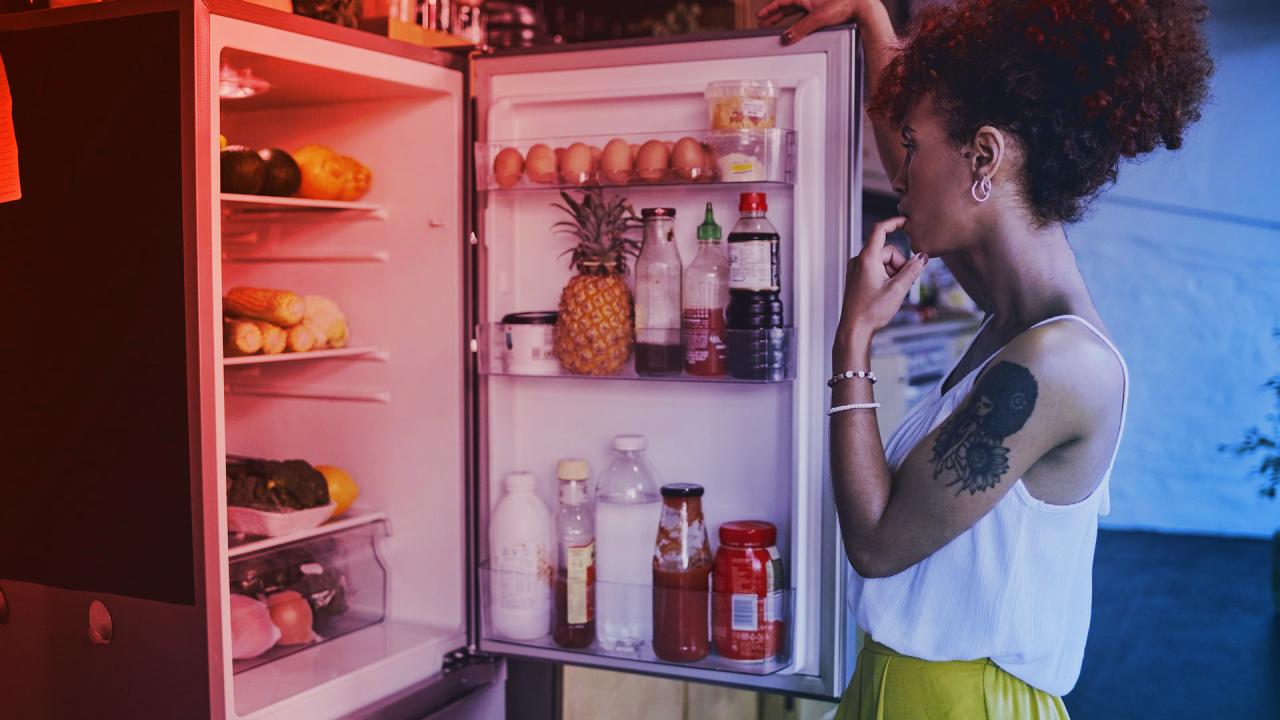 Penészes étel, levágható vagy inkább dobjuk ki?