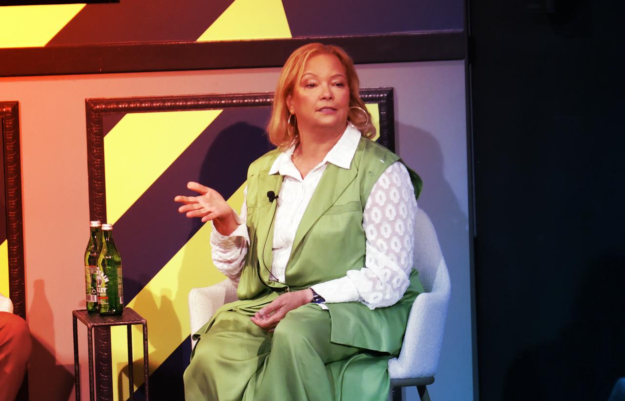 Az Apple vezetését újabb nagy átalakulás rázza meg