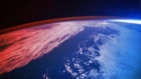 A láthatatlan vegyi eső már bolygónkat is elborítja?