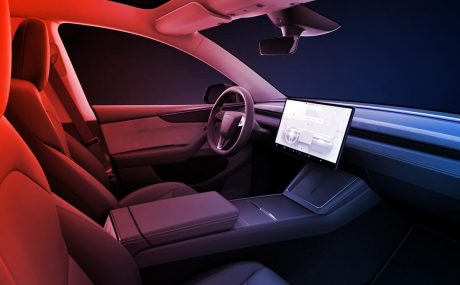 Az Autopilot-botrány: a Tesla hadat üzen a kaliforniai hatóságoknak