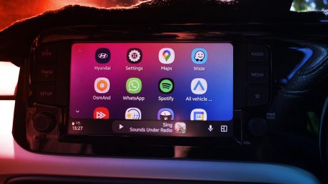 Az Android Auto végre átveszi a klímavezérlést?