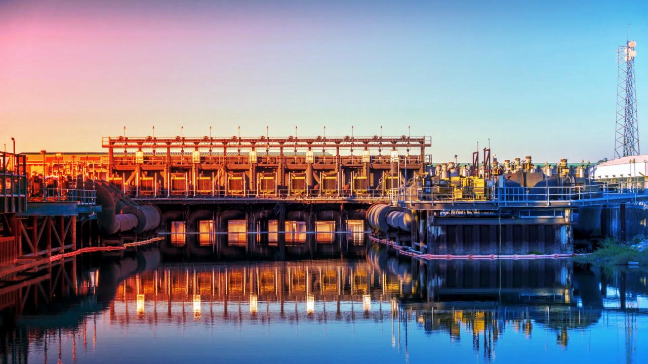 A New Orleans-i gátak szó szerint lejjebb csúsznak