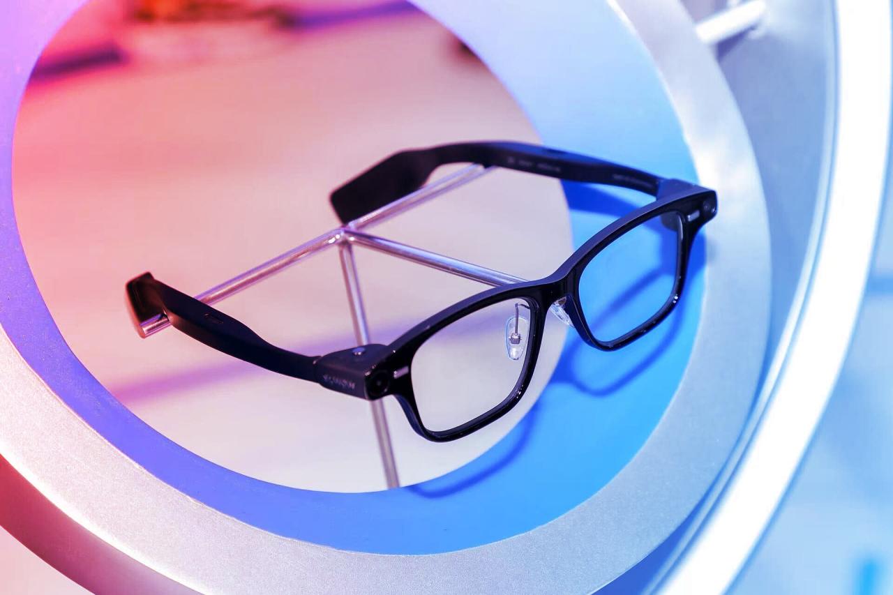 Az Alibaba új MI-szemüvege a Meta trónjára pályázik