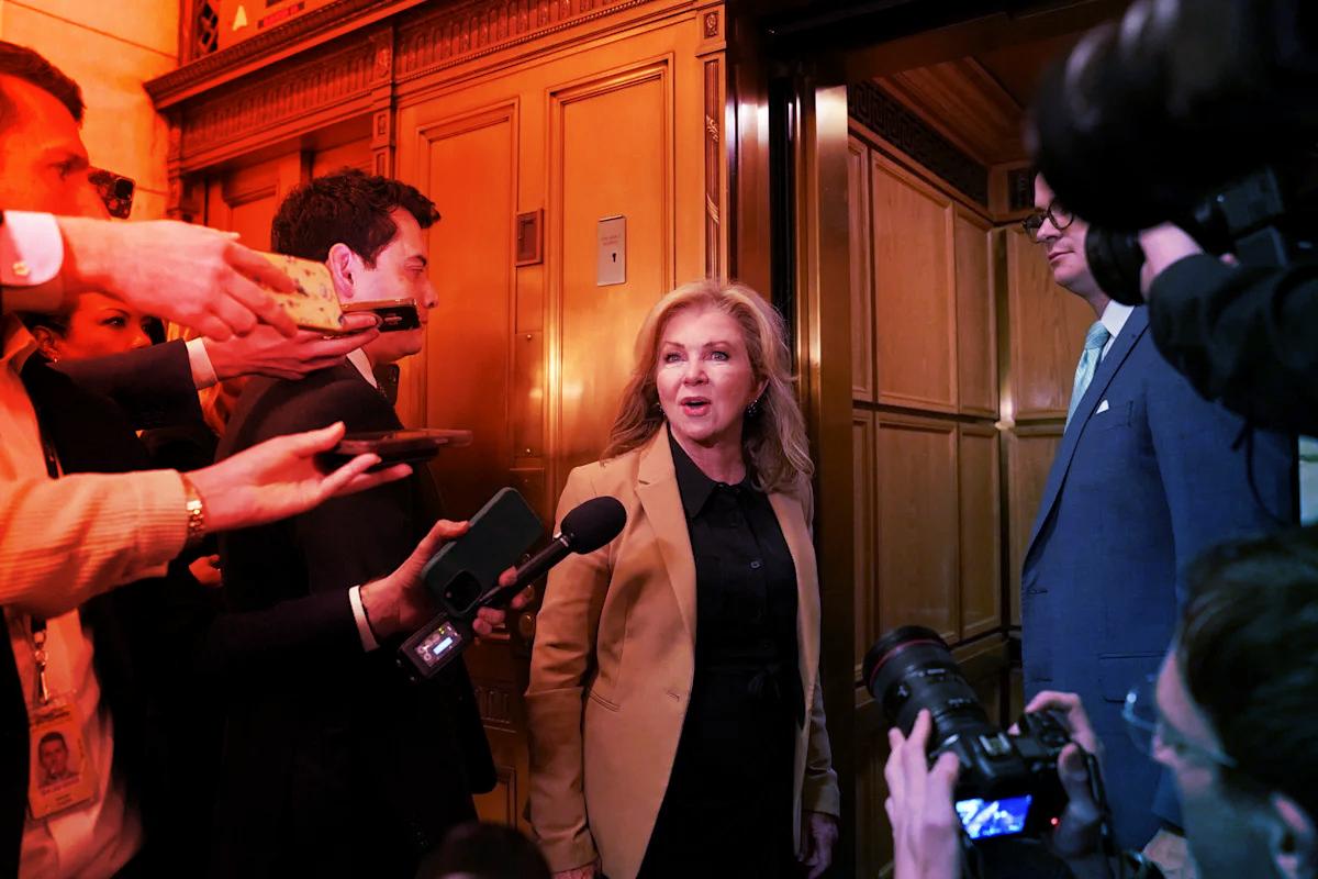 Az amerikai szenátorok támadják az alkalmazásboltokat