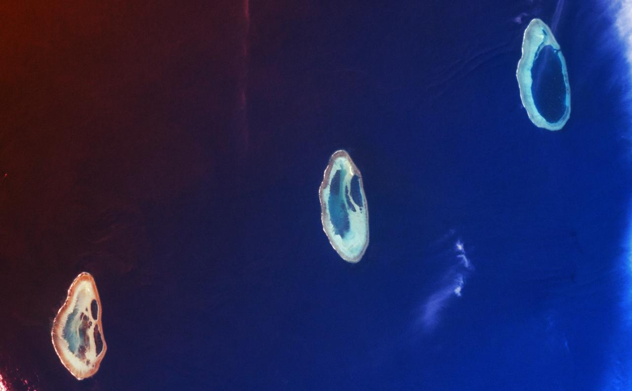 Az ausztrál partoknál ragyog a három elveszett atoll