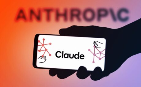 Az MI-háború kezdete: az amerikai kormány fillérekért jut hozzá Claude-hoz