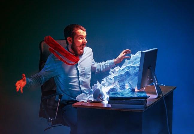 Az MI már nem csak spamet gyárt: csalások, szerelmek, deepfake videók