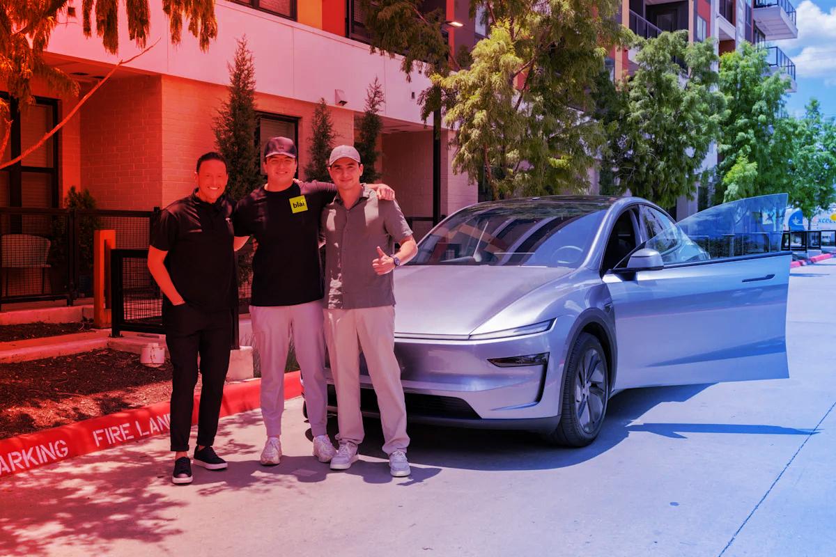 Az önvezető Tesla házhoz jön – vagy mégsem?
