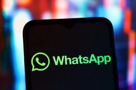 Az orosz állam lecsap a WhatsApp-ra: Készülhetünk a búcsúra
