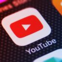 Az új MI-trükk a YouTube-on: tiniket vadászik a rendszer