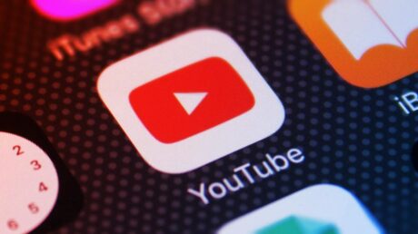 Az új MI-trükk a YouTube-on: tiniket vadászik a rendszer