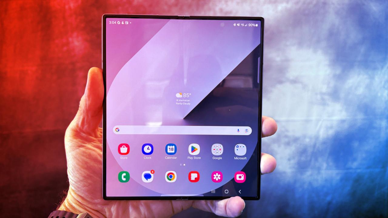 Az új Samsung tri-fold lenyomhatja a Z Fold 6-ot