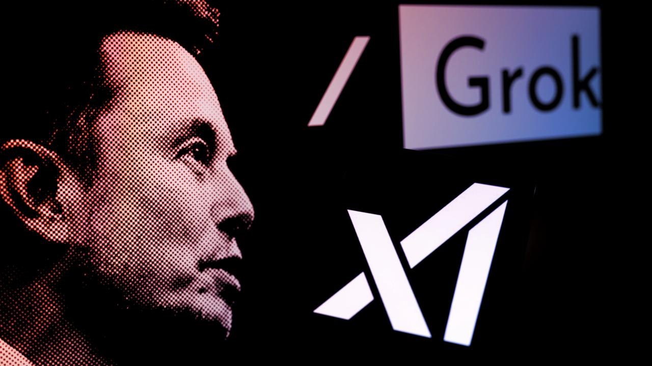 Az új Tesla-frissítés: Grok, káromkodás, fényjáték