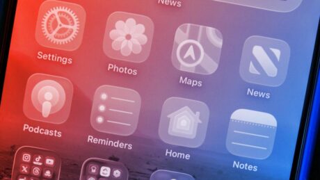 Az üvegtrükkös iOS 26: Mit várhatsz a Liquid Glass dizájntól?
