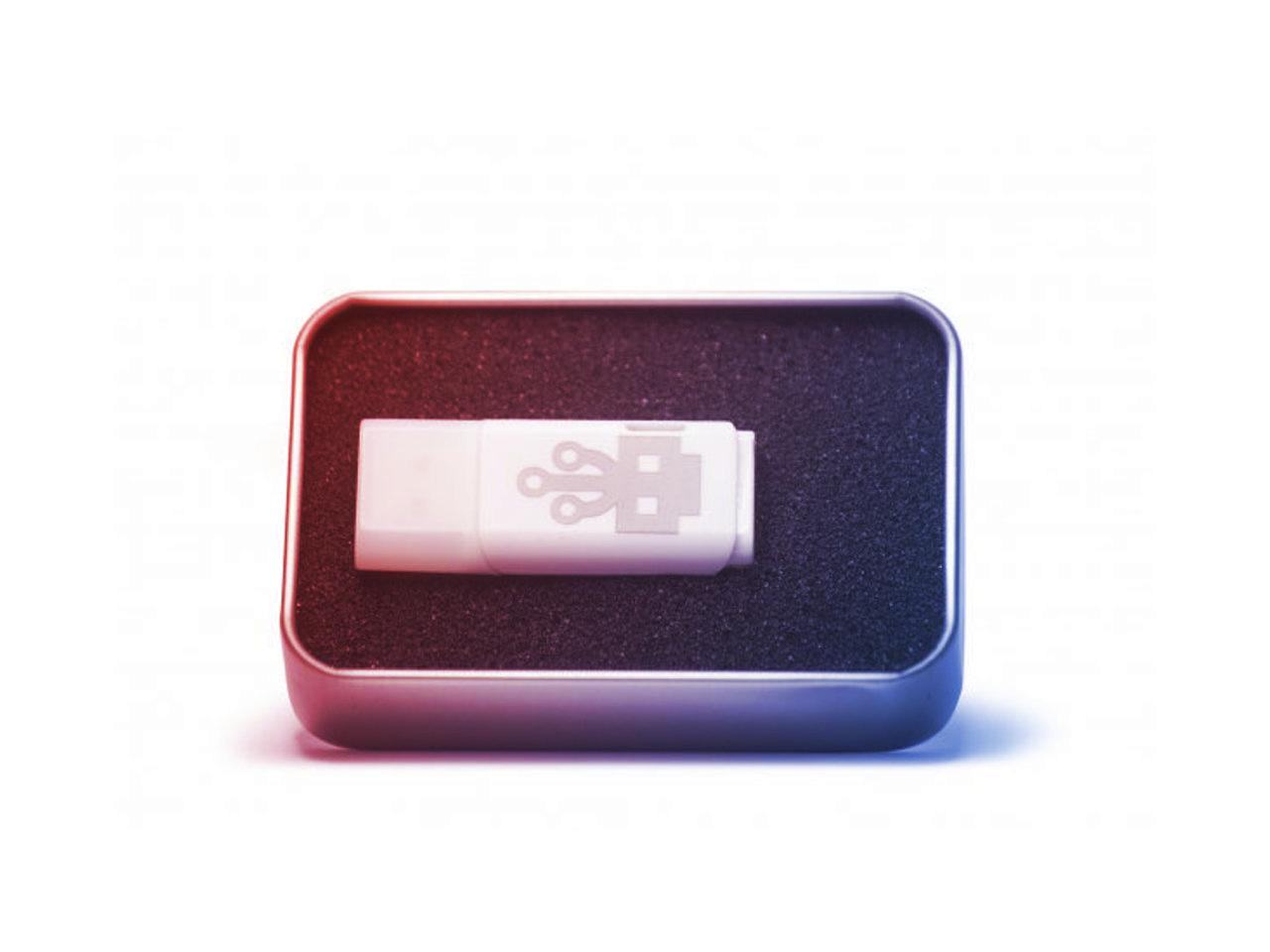 Brutális USB Killer Pro: Vigyázz, mit dugsz be!