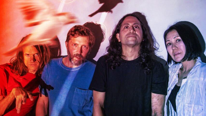 Na persze, mert pont a Spotify az ördög maga! Az elképesztő ok, amiért Deerhoof lelépett a Spotifynál