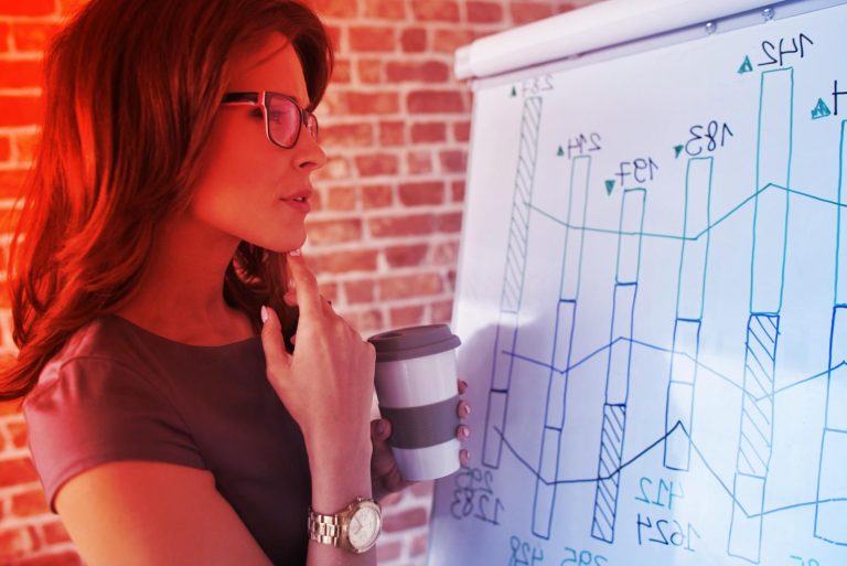 Tévedhetetlen szakértők? Az előrejelzések meglepő valósága